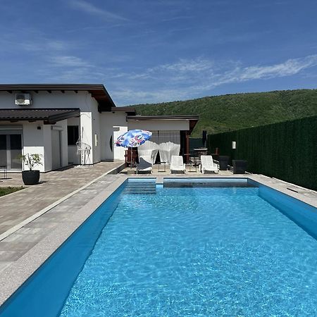 Holiday Home Emma Bihać Dış mekan fotoğraf